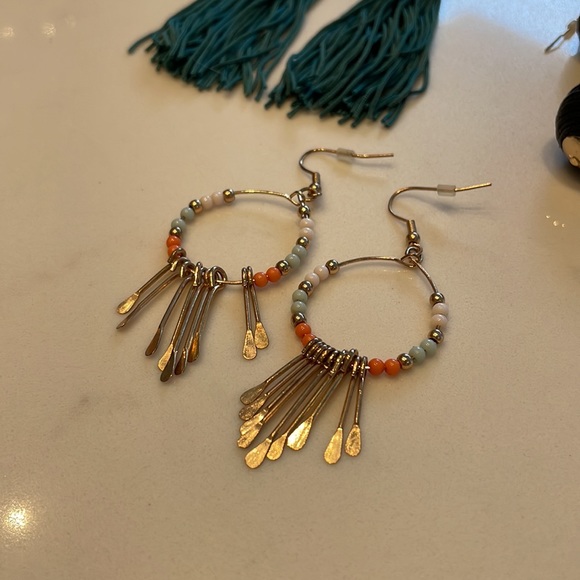 Bundle of three earrings - Picture 4 of 8